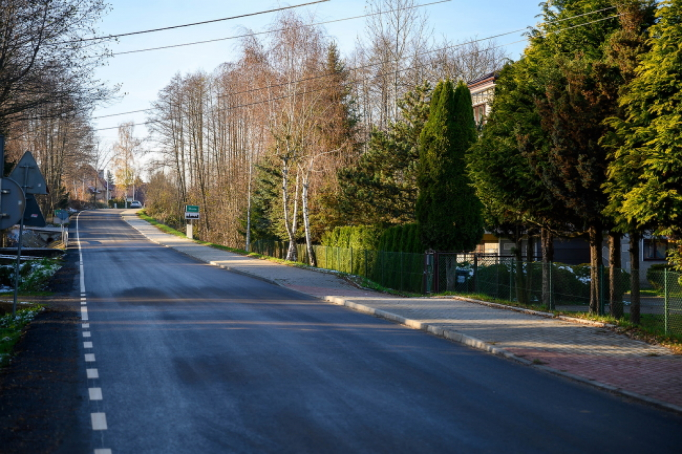 Droga w gminie Zakliczyn po remoncie