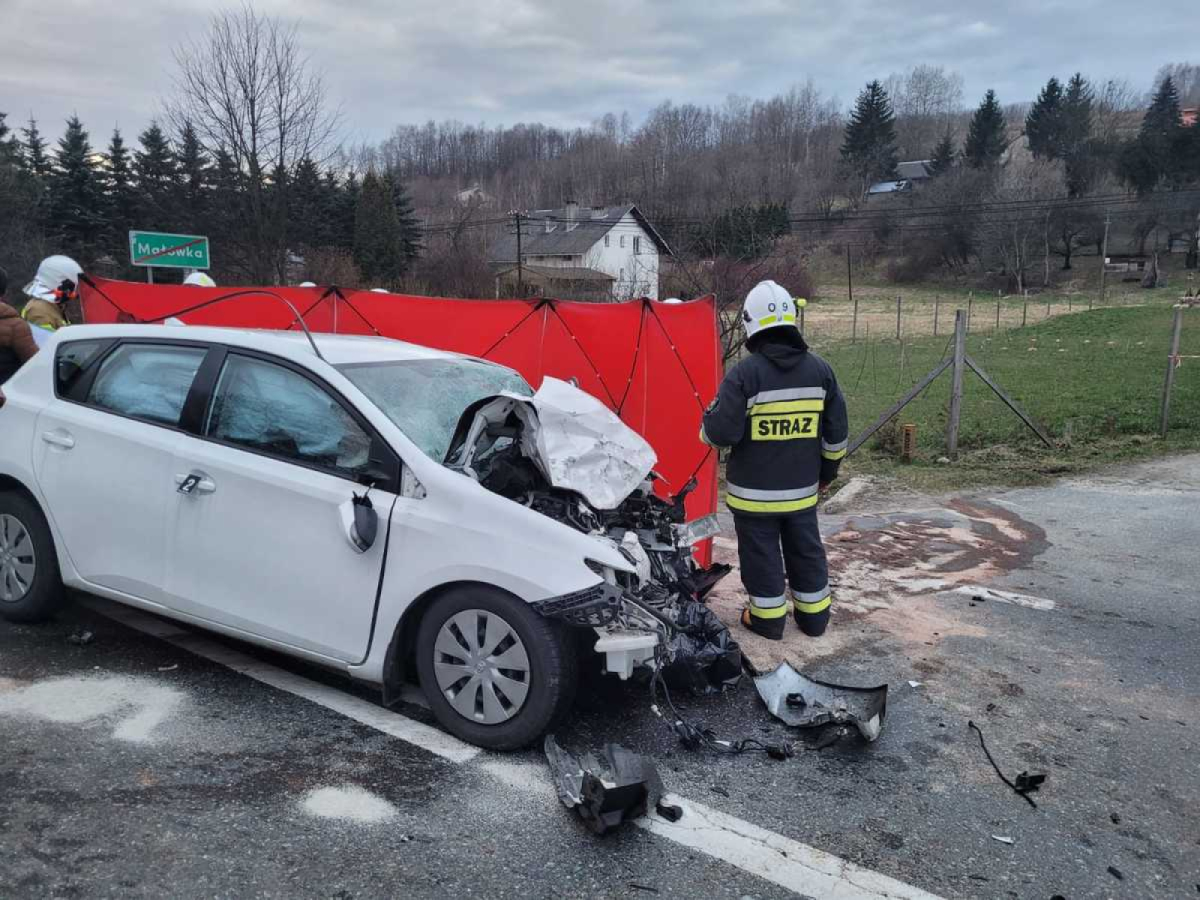 Wypadek na DK19 w Małówce. Droga zablokowana [Aktualizacja] 
