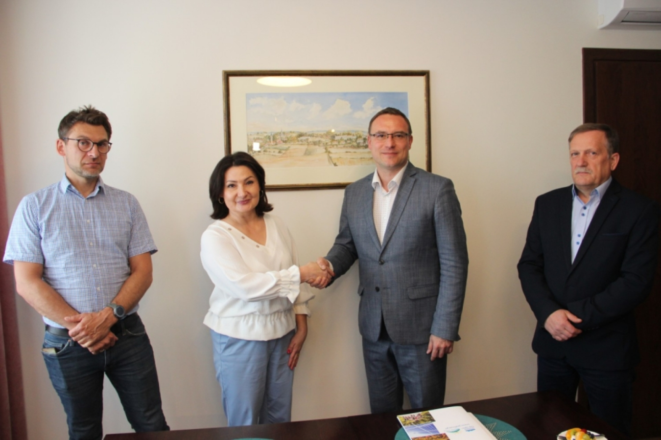 Umowy na budowę dróg w Jedliczu podpisane