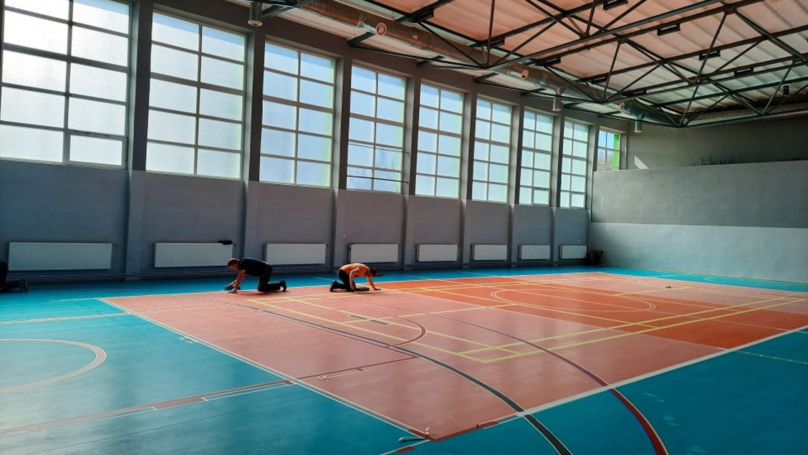 Trwa remont sali gimnastycznej w Zespole Szkół nr 5 w Sanoku
